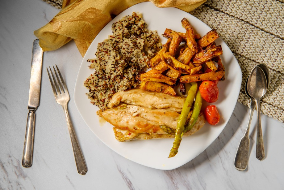 Курочка с киноа