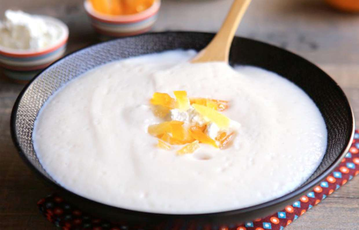 Крем-суп из цветной капусты с козьим сыром