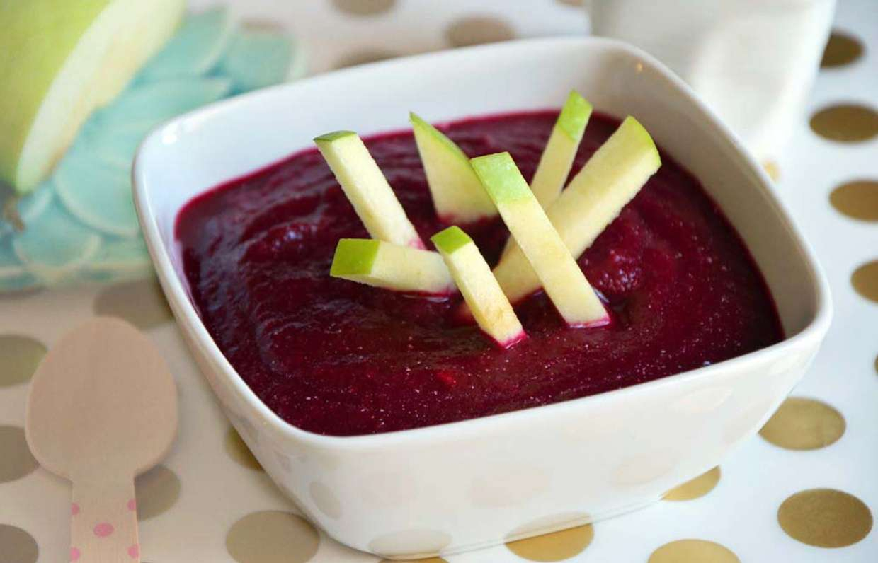 Свекольный крем-суп с козьим сыром